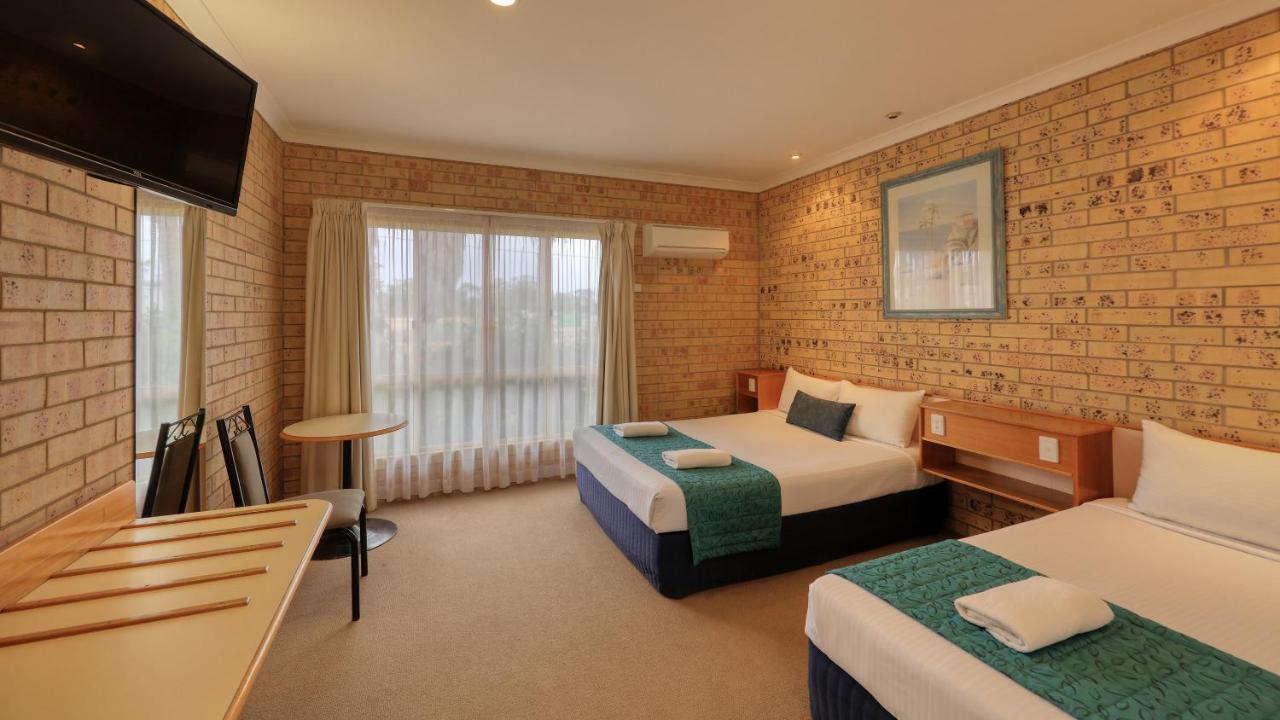 Mulga Country Motor Inn Charleville Zewnętrze zdjęcie