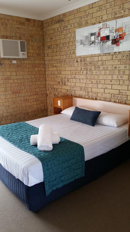 Mulga Country Motor Inn Charleville Zewnętrze zdjęcie